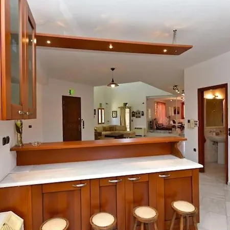 Вилла Tinos Luxury Two-storey With Private Pool Агиос-Состис
