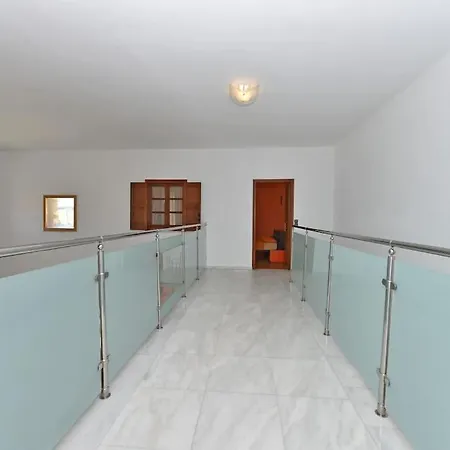 Вилла Tinos Luxury Two-storey With Private Pool Агиос-Состис