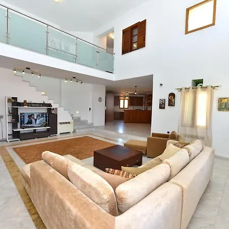 Tinos Luxury Two-storey With Private Pool Агиос-Состис