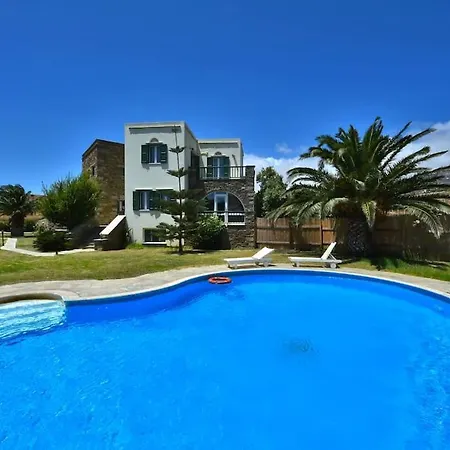 Tinos Luxury Two-storey With Private Pool