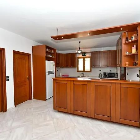 Tinos Luxury Two-storey With Private Pool Ayios Sostis
